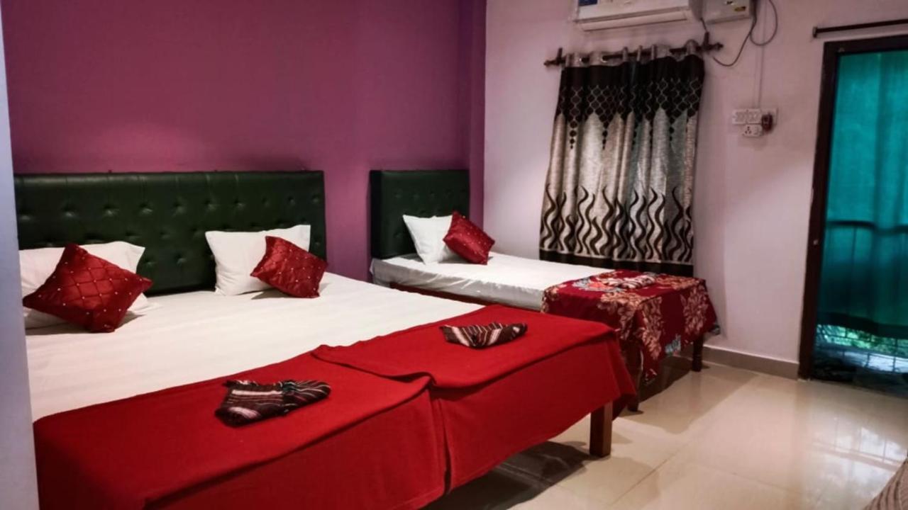The Leisure Home Stay Shadipur Ngoại thất bức ảnh
