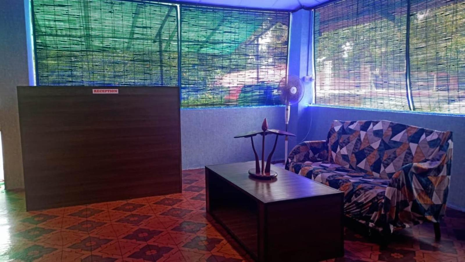 The Leisure Home Stay Shadipur Ngoại thất bức ảnh